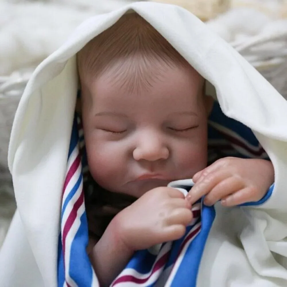 WOOROY Realistic Reborn Baby Dolls Boy - 18 Inch Lifelike Baby doll